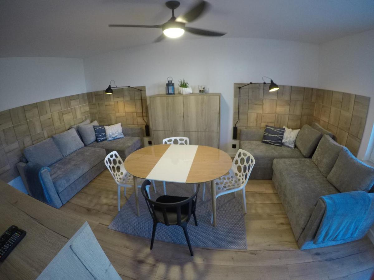 Apartamento Gdanska14 *